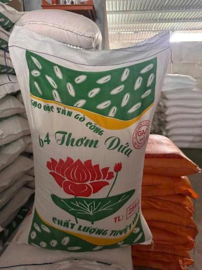 Gạo giá sỉ Cà Mau có đóng túi 5kg cho khách hàng