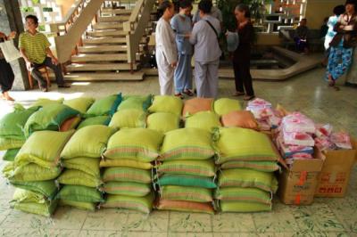 Mua gạo từ thiện ở đâu chất lượng và giá tốt Quận 11