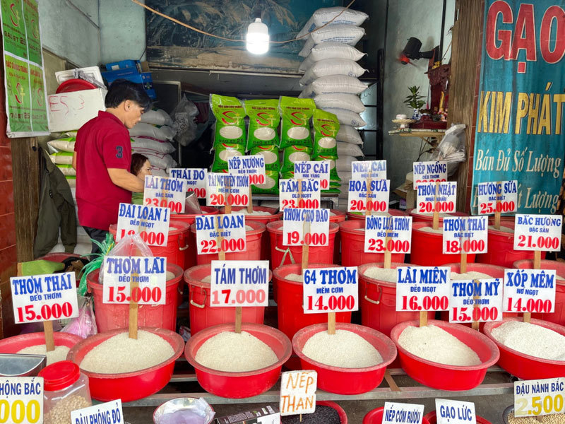 Kinh doanh gạo với mức giá cạnh tranh